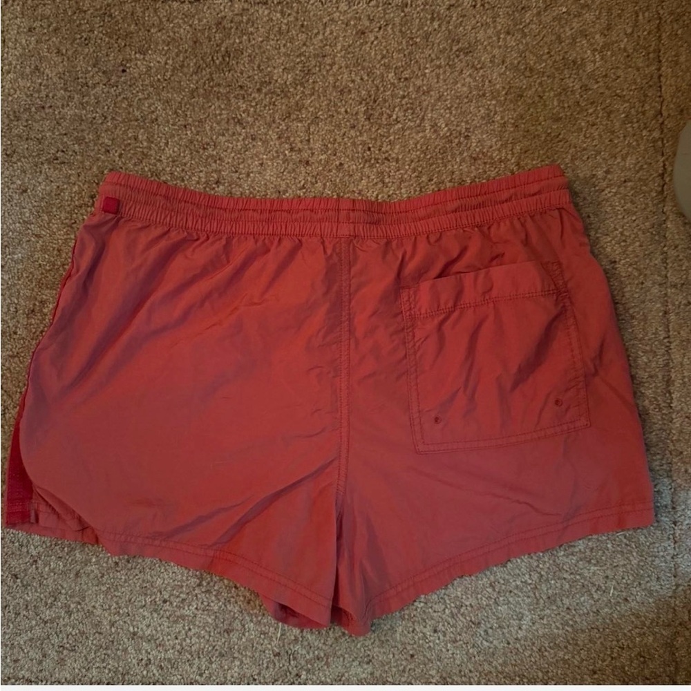 Athleta Expedition Shorts in Etruscan Red - Picture 5 of 5
